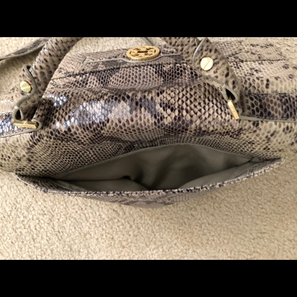 Like New Tory Burch Satchel - Picture 8 of 9